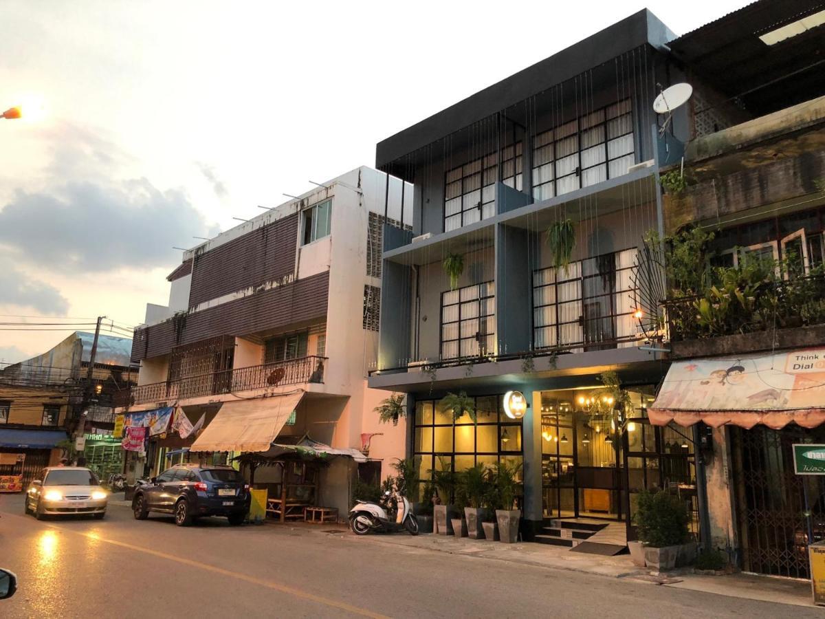 Goodnight Poshtel + Free Netflix Hotel Hat Yai Exterior photo