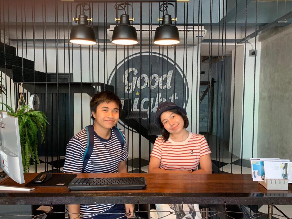 Goodnight Poshtel + Free Netflix Hotel Hat Yai Exterior photo